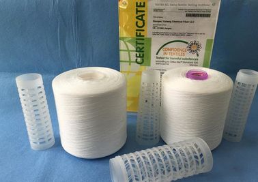 प्लास्टिक की ट्यूब पर कच्चे सफेद 100 पॉलिएस्टर स्पन यार्न / पॉलिएस्टर सिलाई थ्रेड